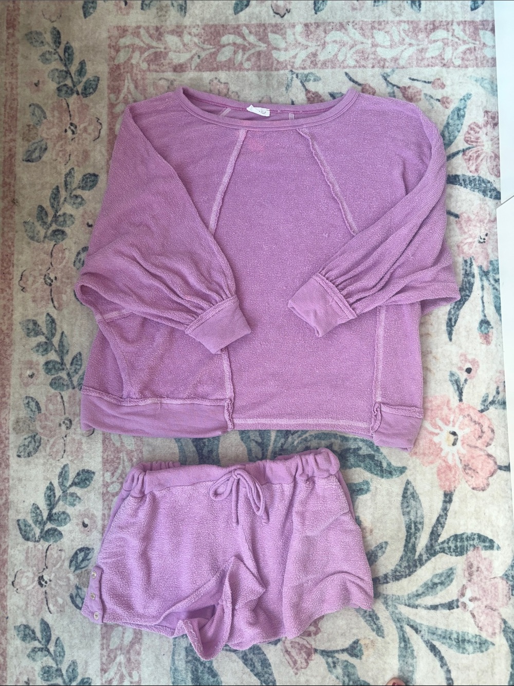 BUCKETLIST Dusty Lilac Terry Cloth Lounge Set - Pullover & Shorts